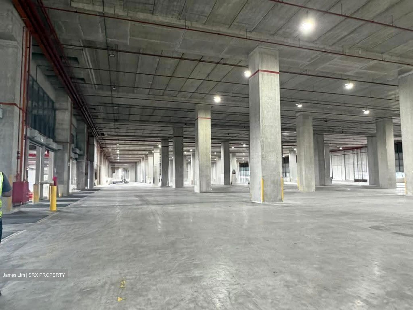 Tuas South Link 1 (D22), Warehouse #637719641